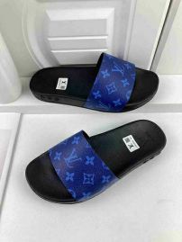 Picture of LV Slippers _SKU681984749782017
